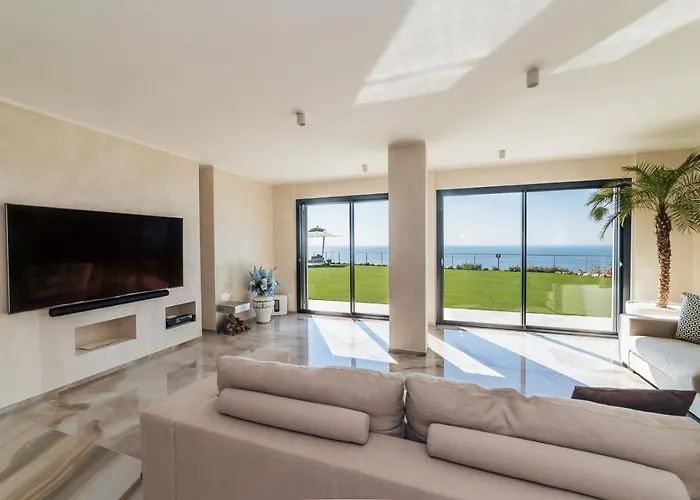 Vila Sabrina Riviera Dei Fiori A Picco Sul Mare Con Piscina Privata ,wellness & Imperia