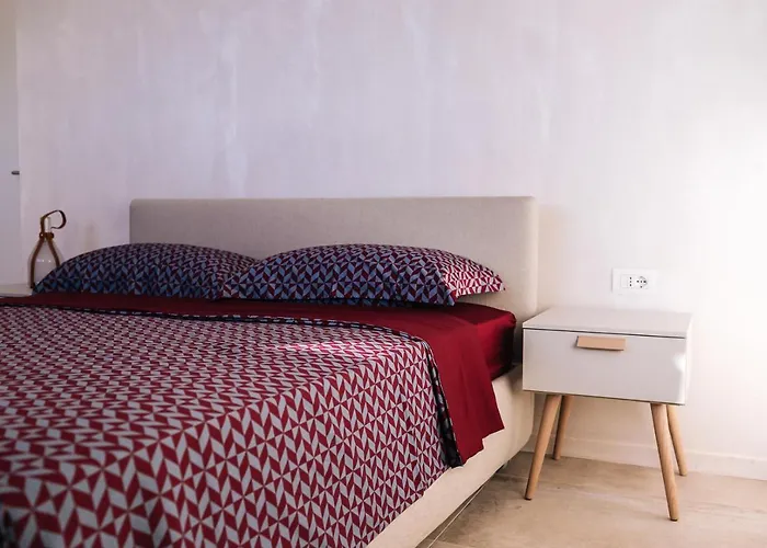Sabrina Riviera Dei Fiori A Picco Sul Mare Con Piscina Privata ,wellness & Vila Imperia