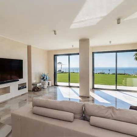 Villa Sabrina Riviera Dei Fiori A Picco Sul Mare Con Piscina Privata ,wellness & Imperia