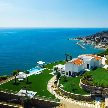 Villa Sabrina Riviera Dei Fiori A Picco Sul Mare Con Piscina Privata ,wellness & *