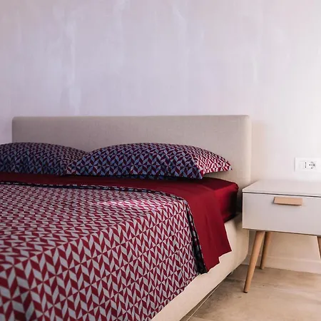 Sabrina Riviera Dei Fiori A Picco Sul Mare Con Piscina Privata ,wellness & Villa Imperia