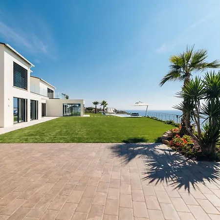 Sabrina Riviera Dei Fiori A Picco Sul Mare Con Piscina Privata ,wellness & *